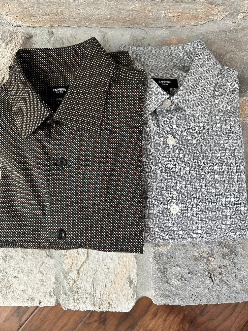 Lot of 2 Express Slim 1MX Pattern Shirts Small Long Sleeve Perfect